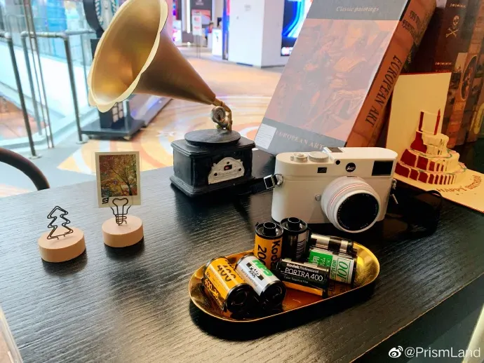 コラボカフェ LASER イメージ資料