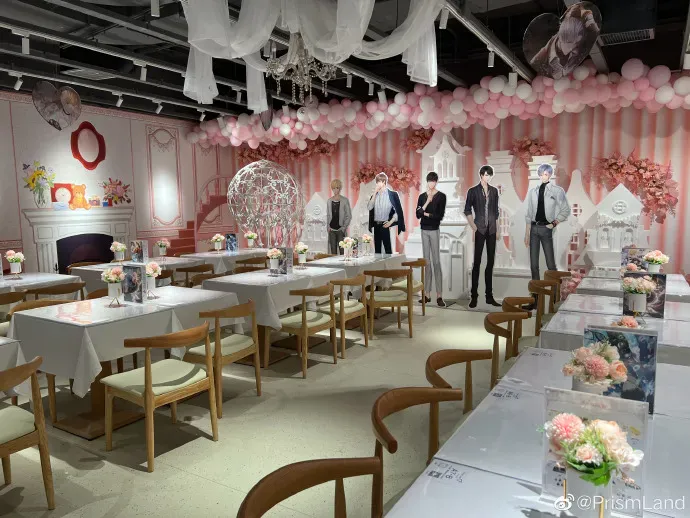 コラボカフェ 恋与制作人 イメージ資料